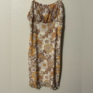 Floral mid cut dress